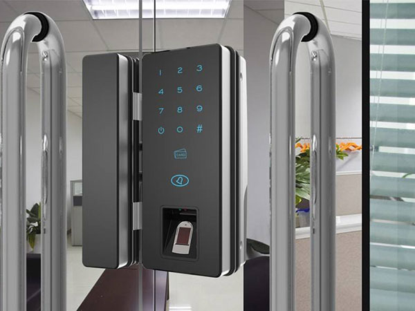 南阳24小时上门开锁公司