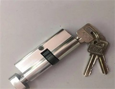 南阳24小时上门开锁公司